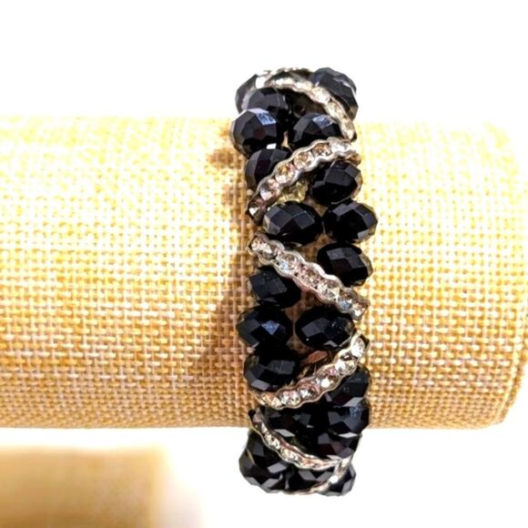 Vintage Black Crystal Bead Stretchy Bracelet with Rhinestone Accents - Picture 3 of 16